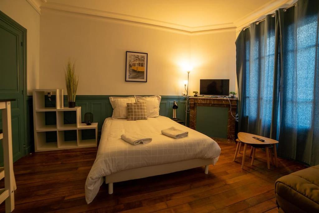 La Belle Vie - Appartement Cosy Au Centre-Ville Auxerre Exterior foto